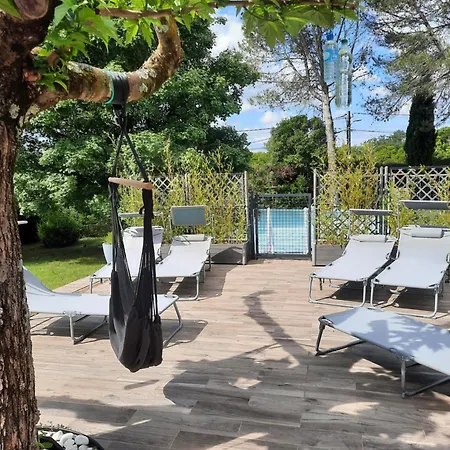 Gîte ma vie là avec jacuzzi privatif Saint-Julien-de-Cassagnas Extérieur photo