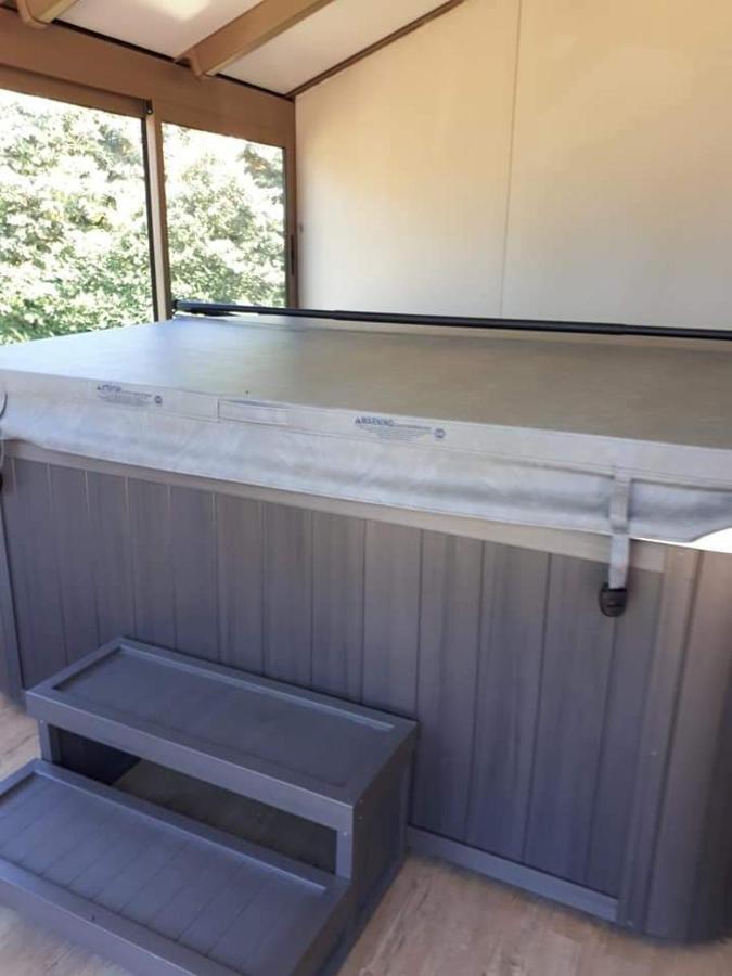 Ma Vie La Avec Jacuzzi Privatif Apartment