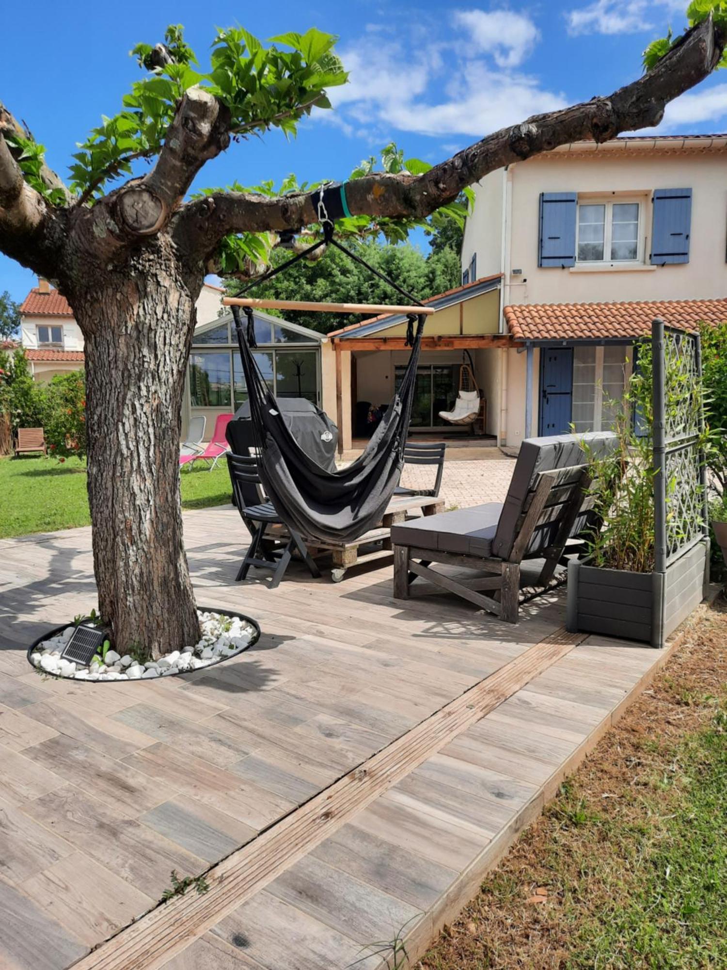 Apartment Ma Vie La Avec Jacuzzi Privatif Saint-Julien-de-Cassagnas